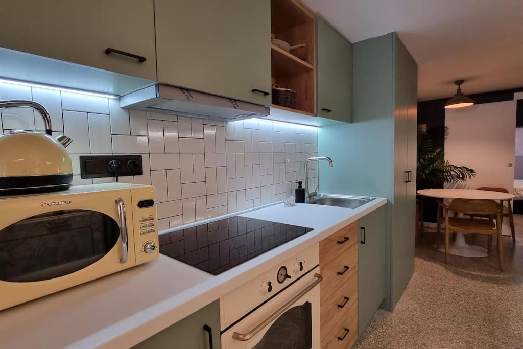 μπροστά στη πλατεία ναυαρίνου/τσιμισκη Apartmán *