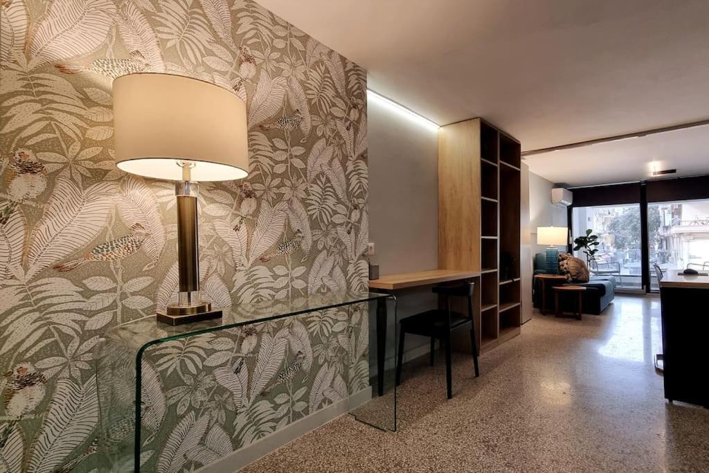 μπροστά στη πλατεία ναυαρίνου/τσιμισκη Apartmán